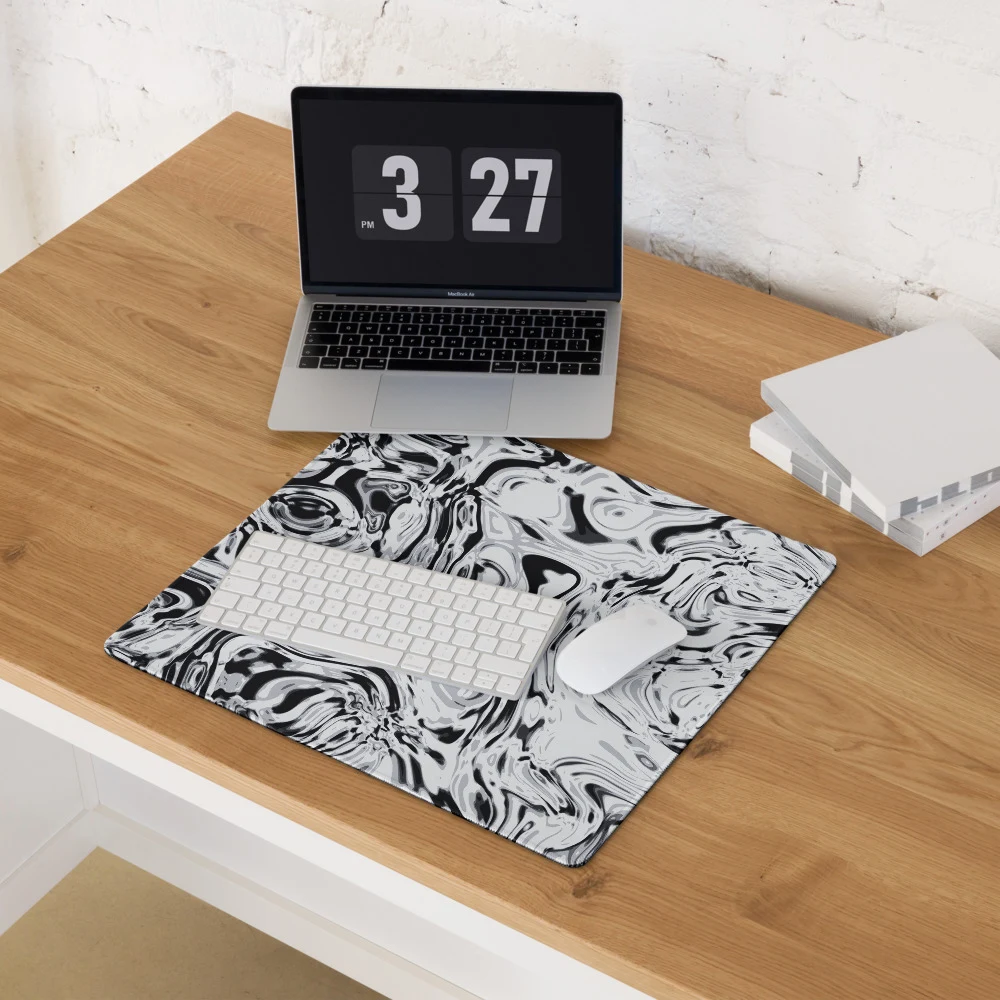 Alfombrilla gaming premium, diseño Metal líquido en 46 × 41 cm: ambiente